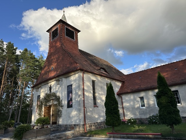 Tropem historii Kostkowa